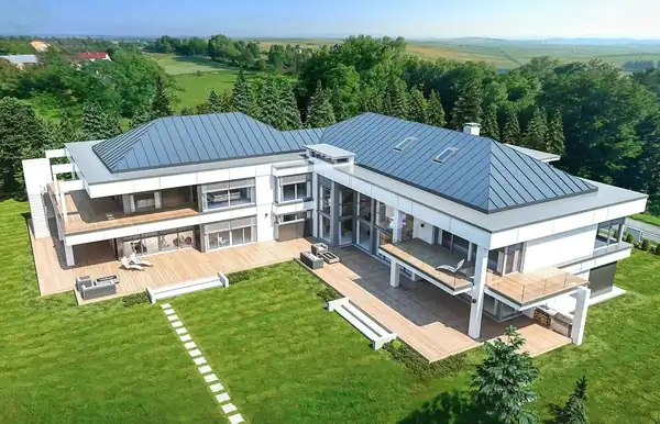 Modern 6 Bedroom House Architectural Plans (PDF) – image 4